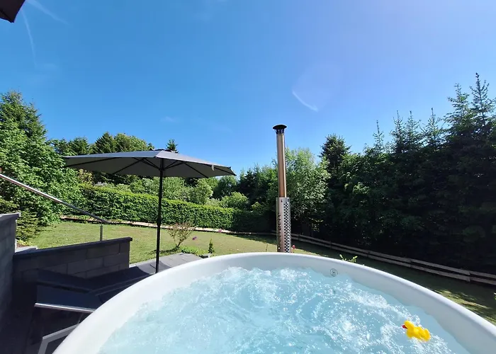 Ferienhaus 1000 Berge Winterberg Kamin & Whirlpool